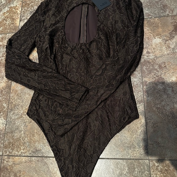 NBD chocolate brown bodysuit - NWT from revolve - Picture 3 of 4